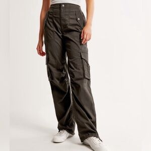 abercrombie & fitch | women’s baggy cargo pant